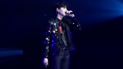 防弹少年团,SUGA(防弹少年团) - First Love