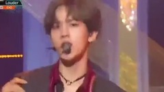 EXO,边伯贤(EXO),朴灿烈(EXO) - Lotto 现场剪辑