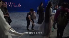 杨幂 - 桃花大爆料:凤九东华雨中漫步
