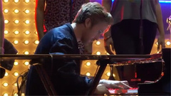 Ryan Gosling - 《爱乐之城》幕后花絮,高司令弹得一手好钢琴!
