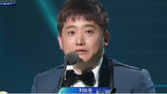 韩国群星 - The Performer of This Year演奏部门 - 第六届GAON Chart颁奖