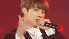 田柾国(防弹少年团),V(防弹少年团) - Save Me & 血汗泪