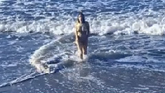 音乐短片 - Tempted