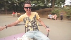 音乐短片 - Mario Bischin Macarena