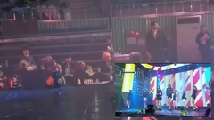 EXO,防弹少年团,TWICE - EXO & BTS台下观看 Twice PIT-A-PAT & TT