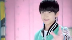 TFBOYS - 遇见每一个微笑的你们