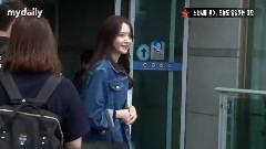 允儿(少女时代),少女时代 - 仁川机场出国 新闻视频