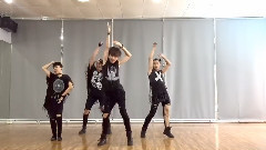 舞蹈视频 - BOOMBAYAH