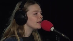欧美群星 - On + Off(Radio 1's Piano Sessions)