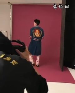 EXO,EXO-K,吴世勋(EXO) - INS更新世勋L'Optimum Thailand拍摄花絮