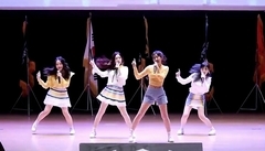 Red Velvet - Little Little & Rookie