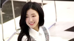 gugudan - A Girl Like Me