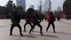 模仿翻唱 - MAMACITA