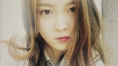 Red Velvet - Euphoria Yeri