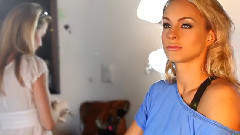 音乐短片 - Noemi Olah IFBB PRO