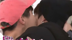 防弹少年团 - 韩国男团Kiss Kiss Kiss