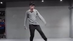 舞蹈视频 - Ariana Grande Gosh Choreography