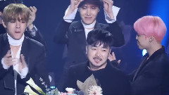 防弹少年团 - BTS 손성득 방탄 안무가상 축하