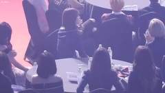 TWICE - 台下互动