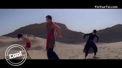 Fist Fighting A Sandstorm