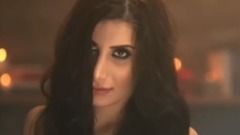 音乐短片 - Bir miyiz