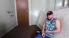 音乐短片 - 切割手臂吓唬老婆