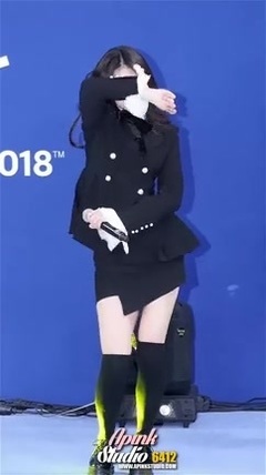 Apink - LUV