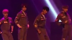 SF9 - Roar