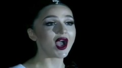 音乐短片 - Sebinenin Qeyri-adi Libasi