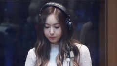 GFriend - FINGERTIP