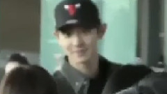 朴灿烈(EXO) - 机场