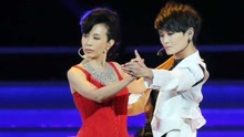 李宇春,莫文蔚 - 李宇春 & 莫文蔚 - 玫瑰香
