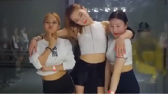 舞蹈视频 - 女孩热舞