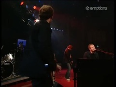 Coldplay - Clocks (Die Harald Schmidt Show 01.04.2003)