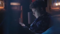 音乐短片 - 小心擦枪走火