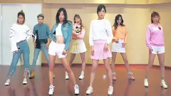 蜜蜂少女队 - 经典热曲舞蹈串烧