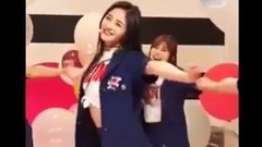 PRISTIN - Wee Woo