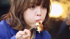 Girl's Day,AOA,Red Velvet,Lovelyz,TWICE - 用不同姿势拿筷子的爱豆们