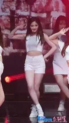 PRISTIN - Black Widow