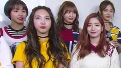 TWICE - KNOCK KNOCK