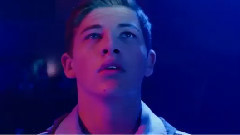 音乐短片 - Стриптиз от Зомби