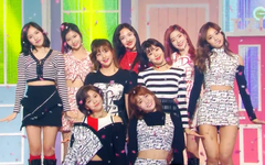 TWICE - Knock Knock