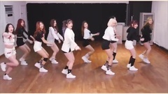 舞蹈视频,周洁琼(PRISTIN),林娜荣(PRISTIN),PRISTIN - WEE WOO