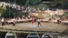 音乐短片 - Aşk Sana Benzer