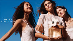 Kaia Gerber - 甜美少女十足,Kaia Gerber品牌拍摄短片
