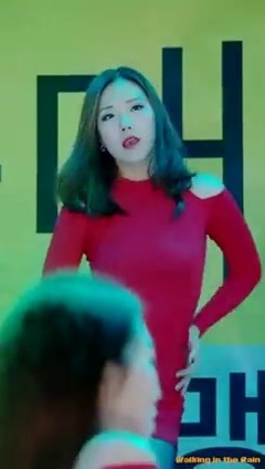 韩国群星,舞蹈视频 - 短裙