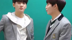 UP10TION - 显腿长的UP10TION校服