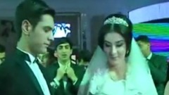 音乐短片 - Emekdar Artistin Ogulunu Toyu Oldu