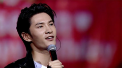 李日詹 - 灵魂出走 第五届音悦V榜年度盛典 现场版 17/04/08
