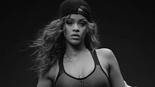 Rihanna - Rihanna 录音室 VS 现场